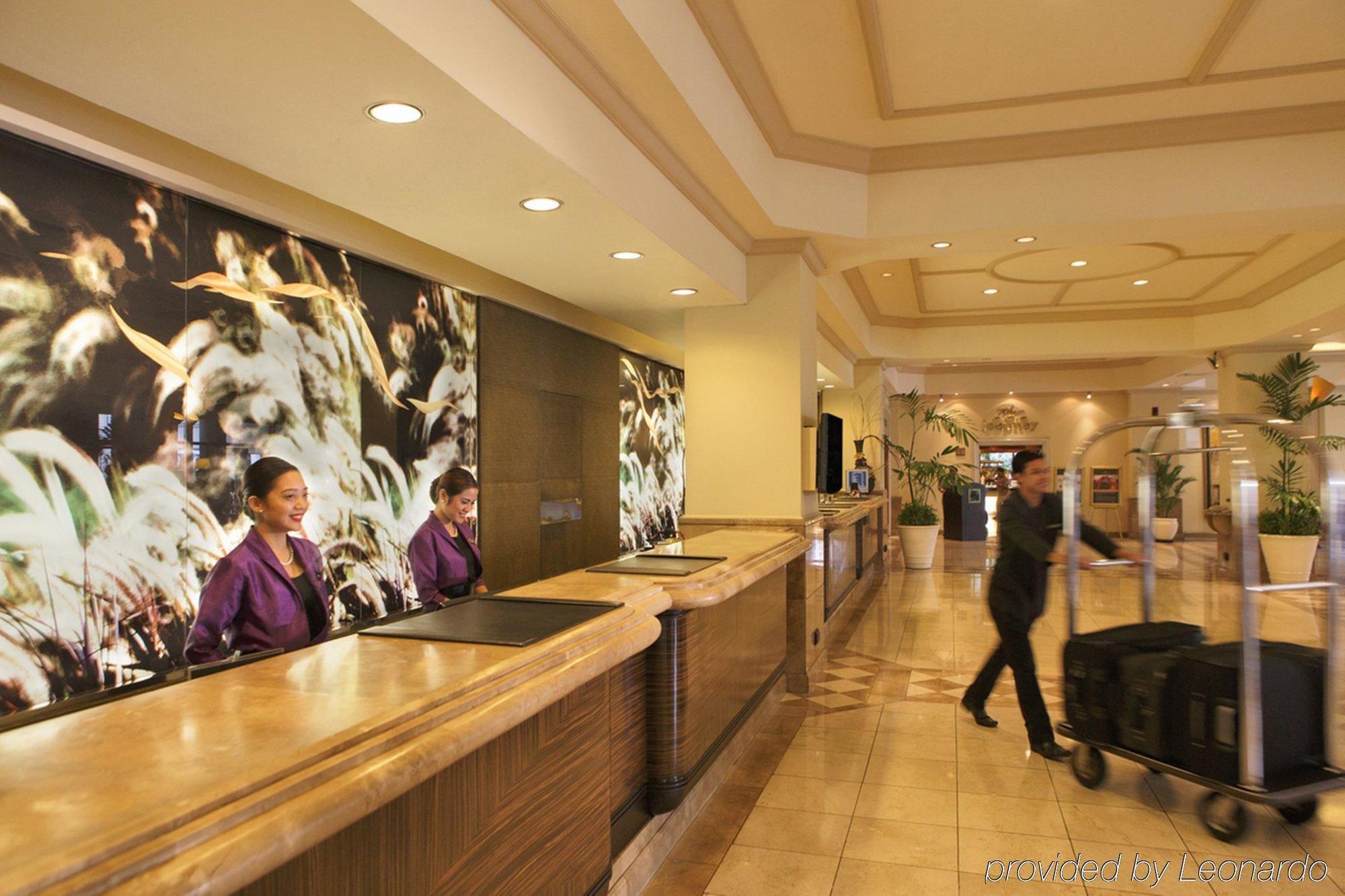 Intercontinental Manila Hotel Makati City Екстериор снимка