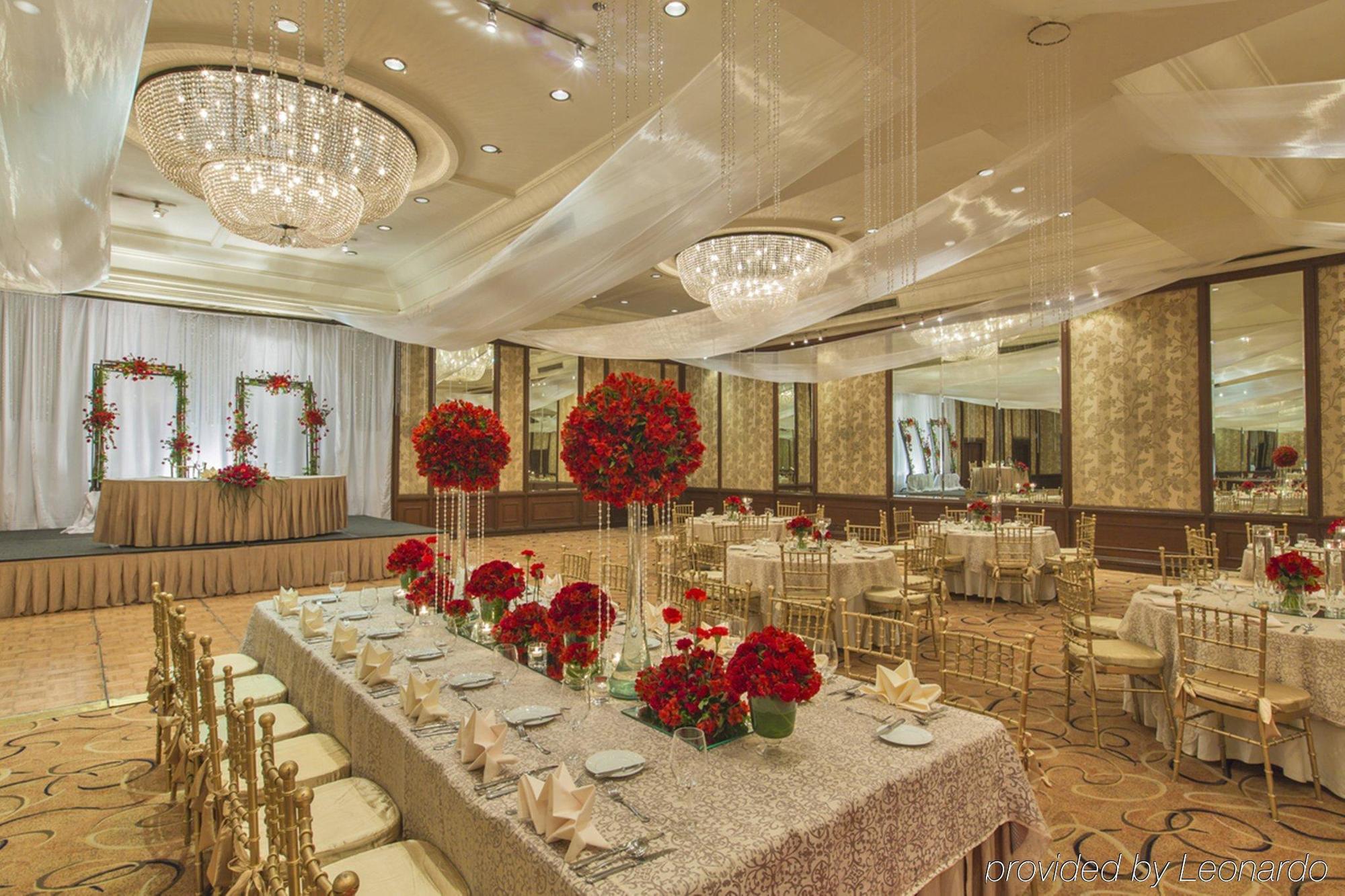 Intercontinental Manila Hotel Makati City Екстериор снимка