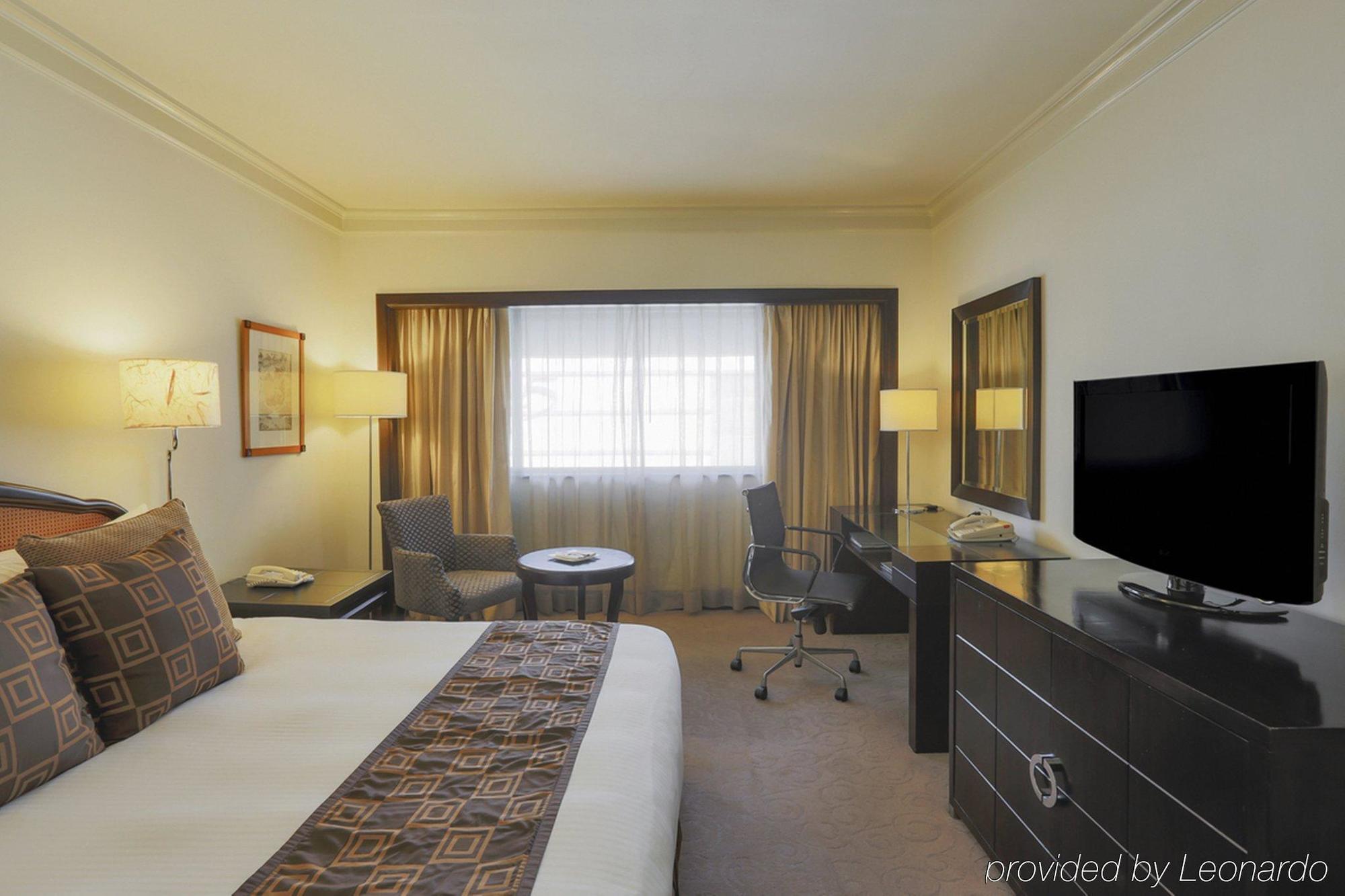 Intercontinental Manila Hotel Makati City Екстериор снимка