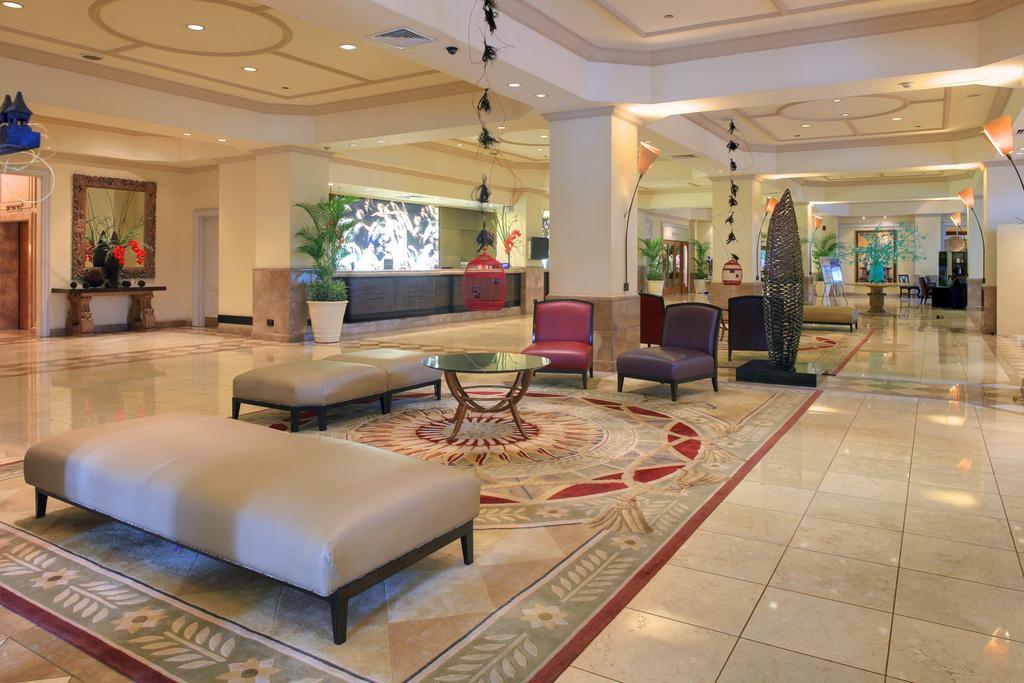 Intercontinental Manila Hotel Makati City Екстериор снимка
