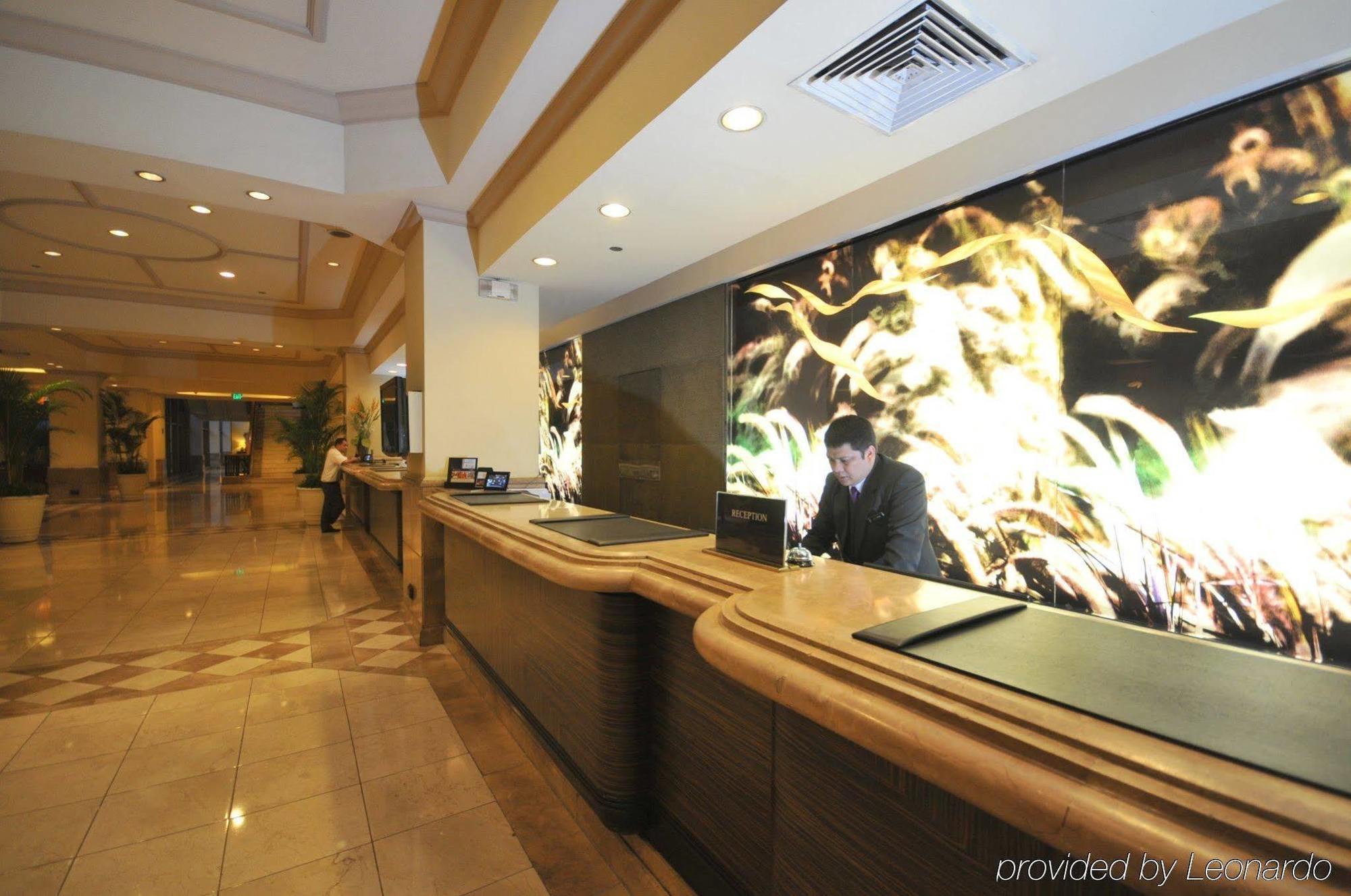 Intercontinental Manila Hotel Makati City Интериор снимка